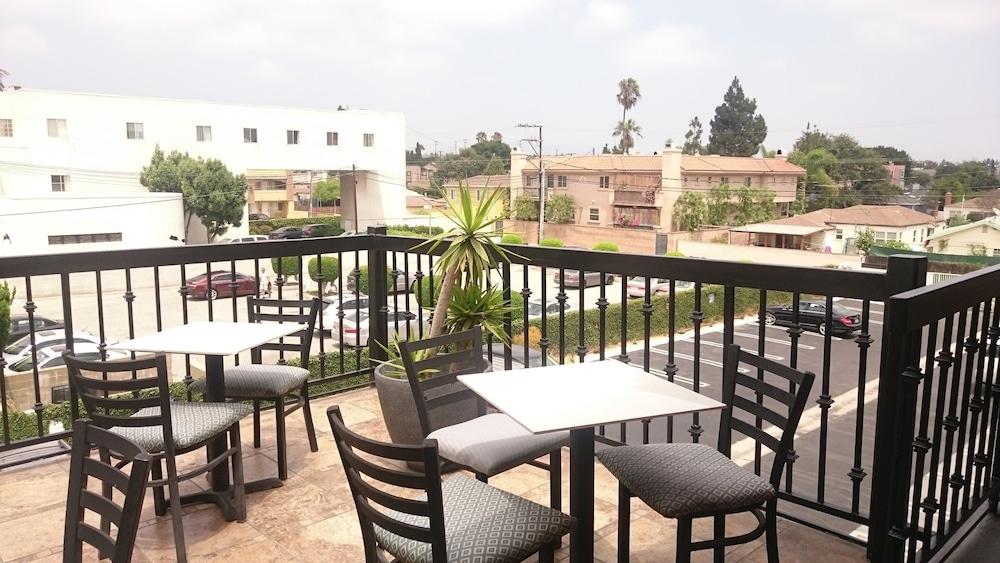 Ramada By Wyndham Culver City Los Angeles Eksteriør bilde