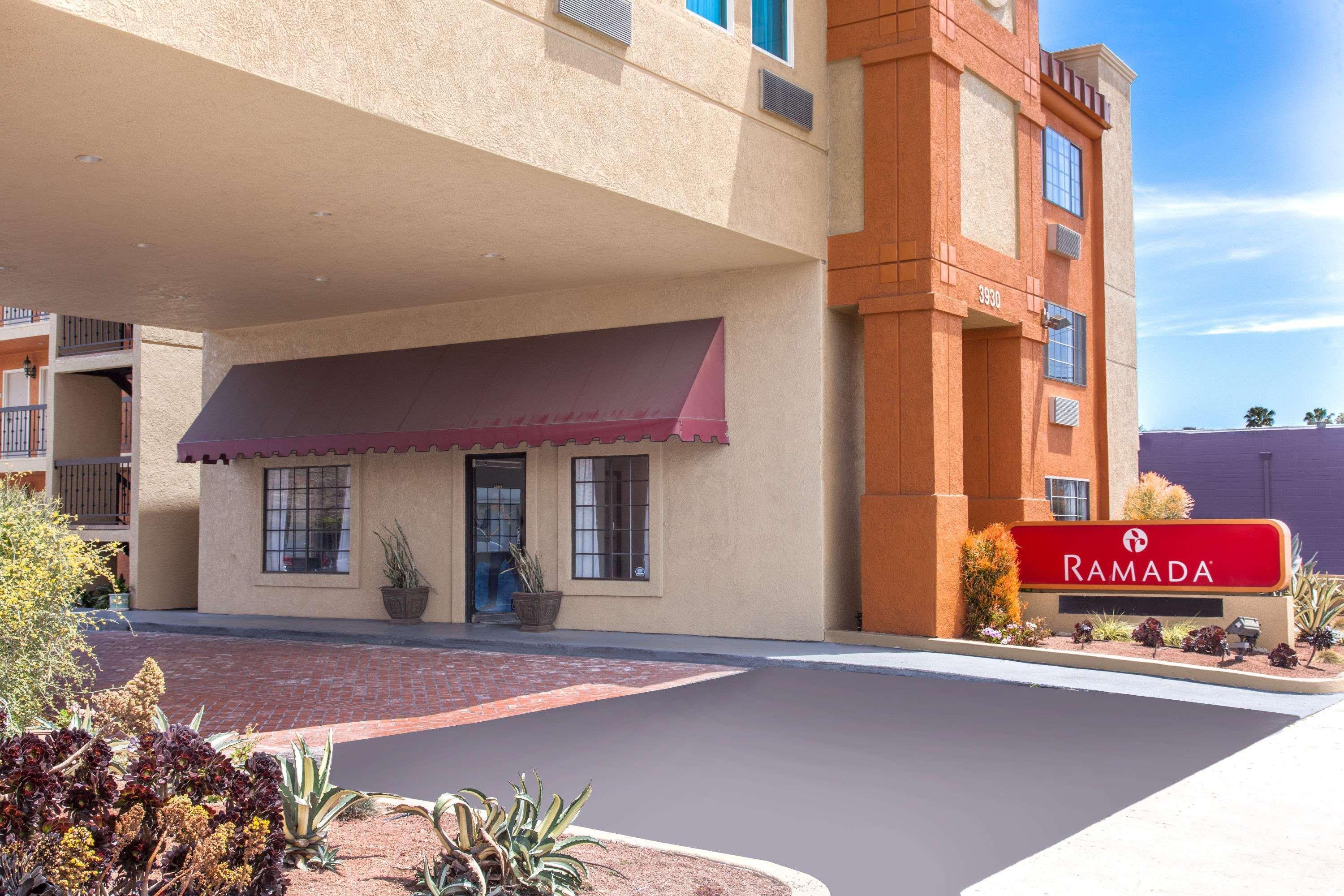 Ramada By Wyndham Culver City Los Angeles Eksteriør bilde
