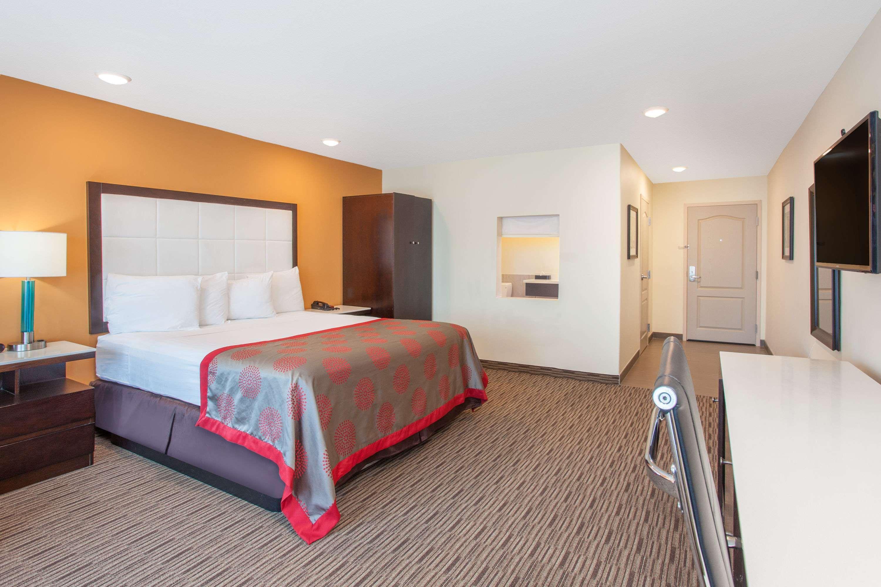 Ramada By Wyndham Culver City Los Angeles Eksteriør bilde